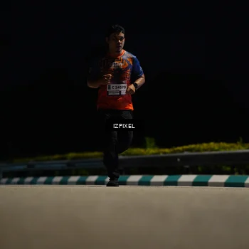 Runner Photo 7373079