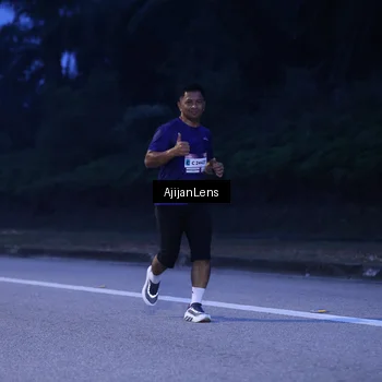 Runner Photo 7373084