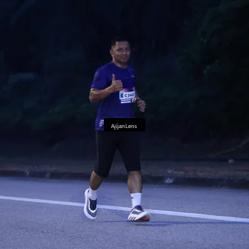 Runner Photo 7373091