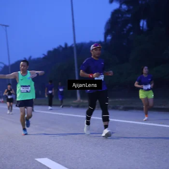 Runner Photo 7373141