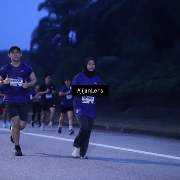 Runner Photo 7373235