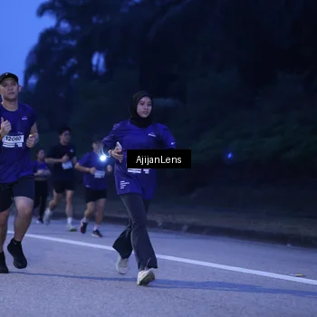 Runner Photo 7373247