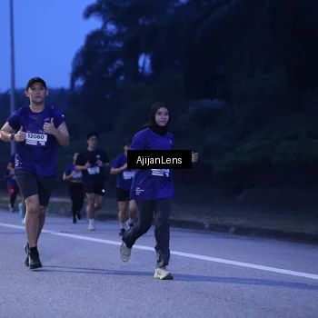 Runner Photo 7373248