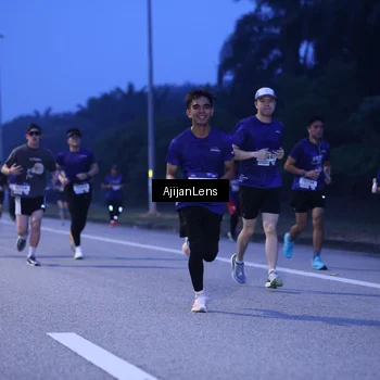 Runner Photo 7373265