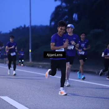 Runner Photo 7373272