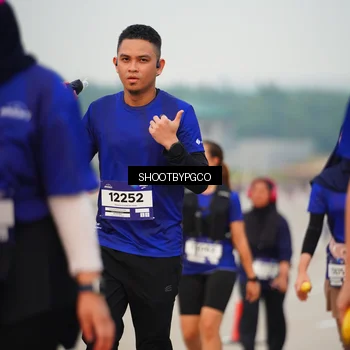 Runner Photo 7373310