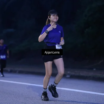 Runner Photo 7373311