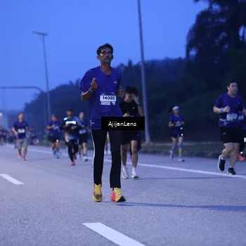 Runner Photo 7373325