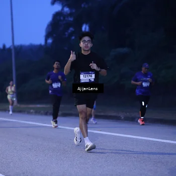 Runner Photo 7373336
