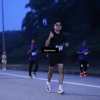 Runner Photo 7373341
