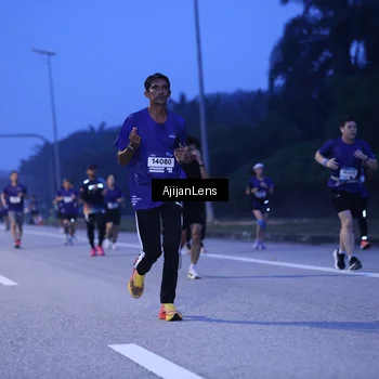 Runner Photo 7373356
