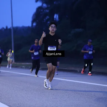 Runner Photo 7373361
