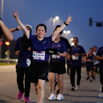 Runner Photo 7373400