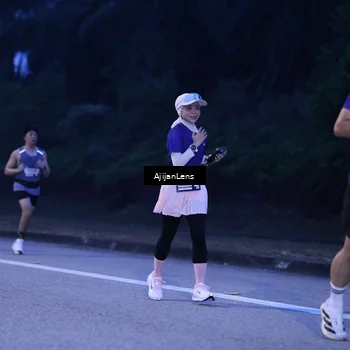 Runner Photo 7373497