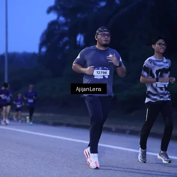 Runner Photo 7373525