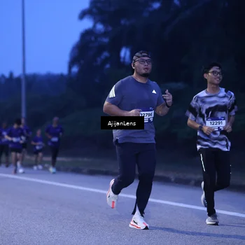 Runner Photo 7373530