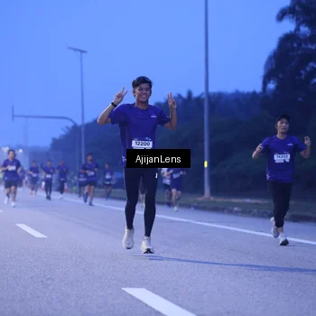Runner Photo 7373569