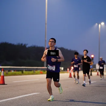 Runner Photo 7373590
