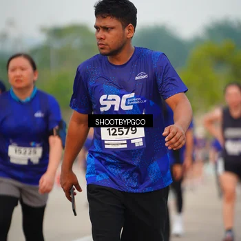 Runner Photo 7373592