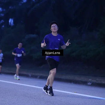 Runner Photo 7373597