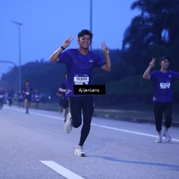 Runner Photo 7373606