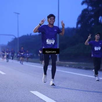 Runner Photo 7373607