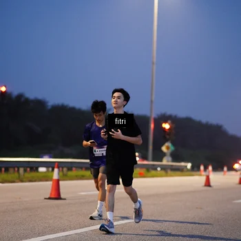 Runner Photo 7373611