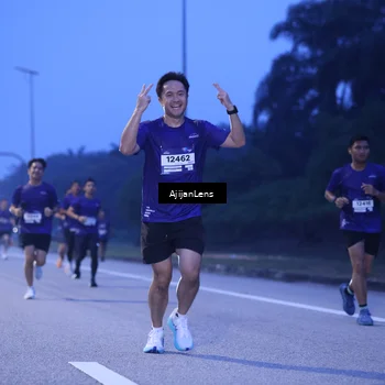 Runner Photo 7373626