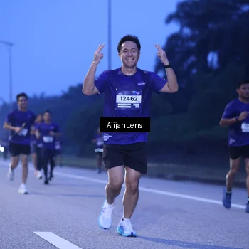 Runner Photo 7373637