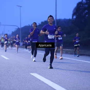 Runner Photo 7373659