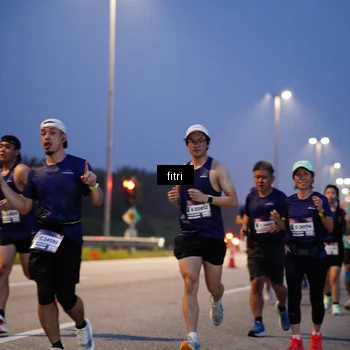 Runner Photo 7373661