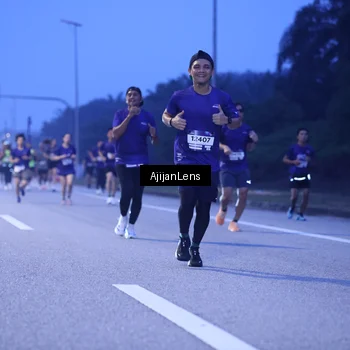Runner Photo 7373668