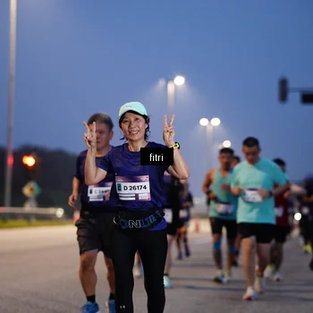 Runner Photo 7373684