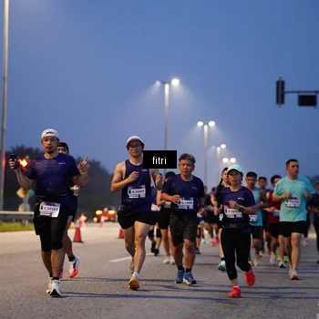 Runner Photo 7373695