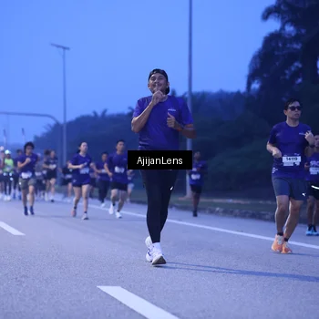 Runner Photo 7373697