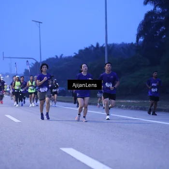 Runner Photo 7373698