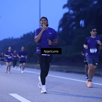 Runner Photo 7373699