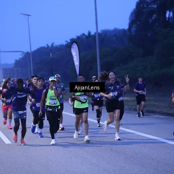 Runner Photo 7373744