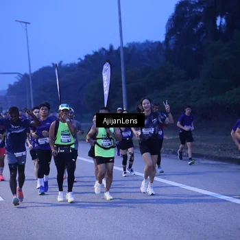 Runner Photo 7373745