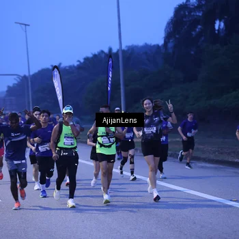 Runner Photo 7373747