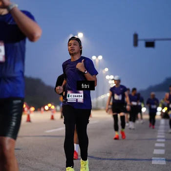 Runner Photo 7373771