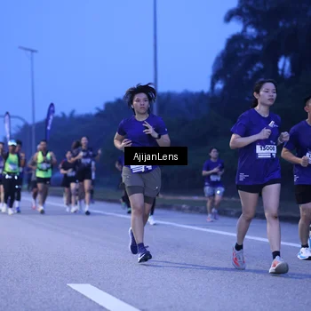 Runner Photo 7373800
