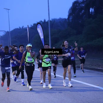 Runner Photo 7373810