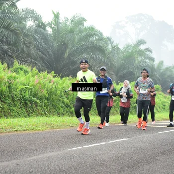 Runner Photo 7373823