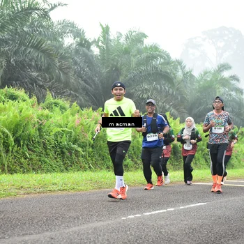 Runner Photo 7373839