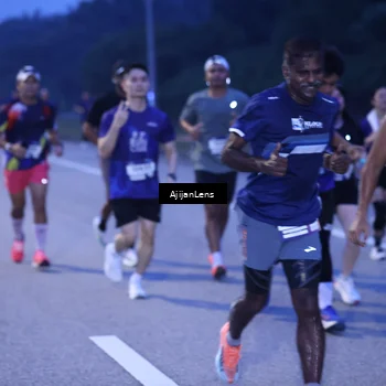 Runner Photo 7373840
