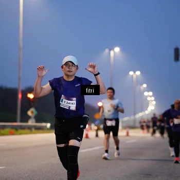 Runner Photo 7373843