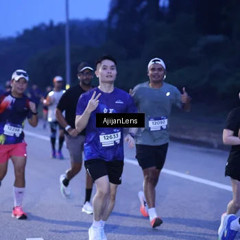 Runner Photo 7373845