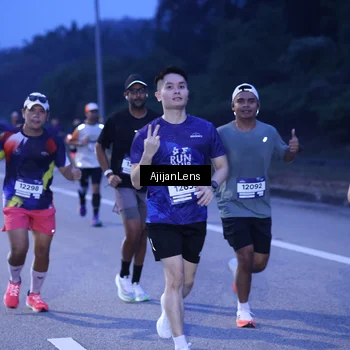 Runner Photo 7373862
