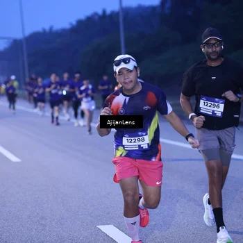 Runner Photo 7373871